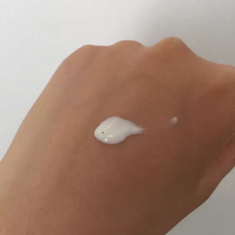 安热沙挤到水里,安热沙挤出来为什么很稀