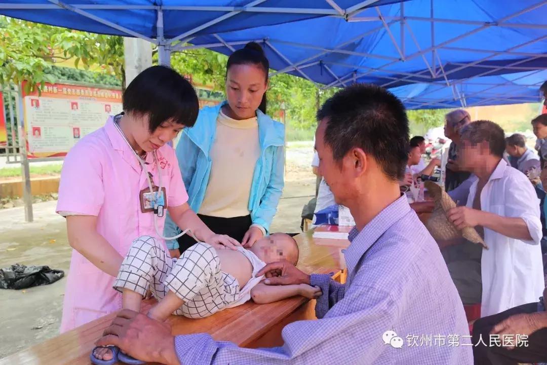 钦州二医关爱门诊,医疗健康扶贫新模式