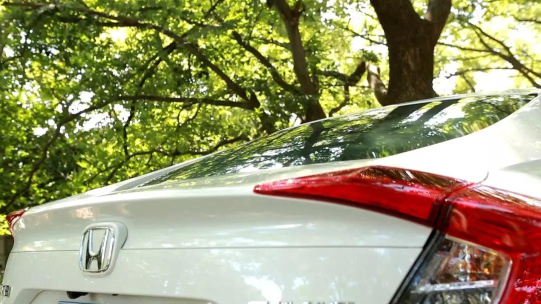 运动基因完美继承福特福克斯试驾,试驾第八代经典思域