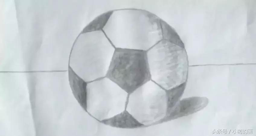 素描培训班素描体验课,素描书上梨怎么画素描