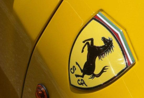 七个车标有马的汽车品牌,所有马标志汽车品牌