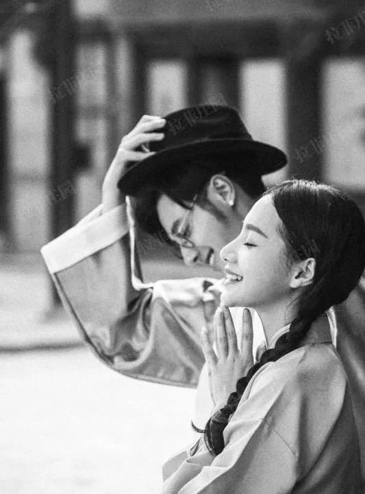 一张过去的cd如何听到那时的爱情 (给你一张cd听听我们过去的爱情)