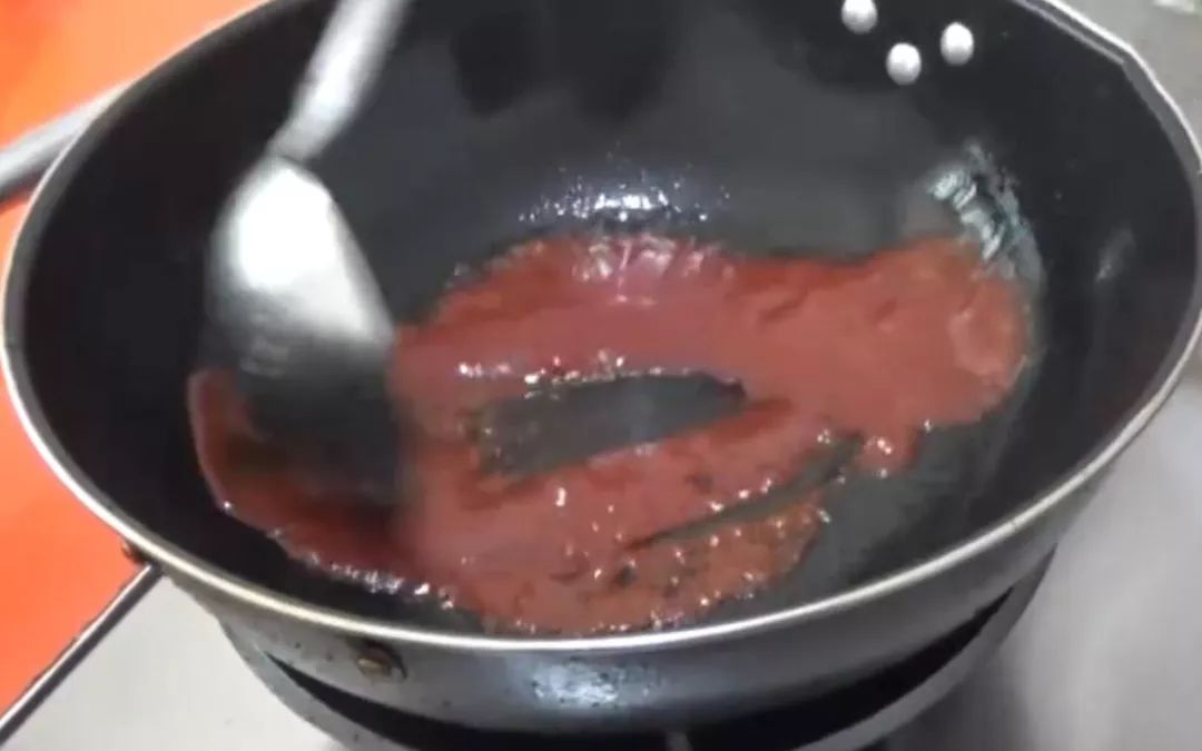 松鼠鱼的正宗做法,松鼠鱼的真正做法专业厨师教你做