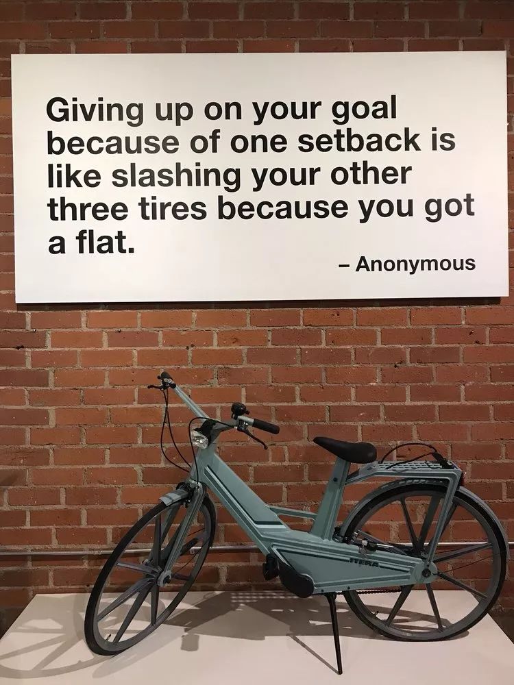 国内出了全球第一款“共享女友”，竟然被老外收藏进博物馆？