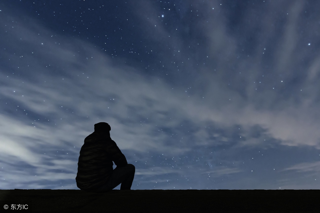 心理学内心软弱的人不可信,心理学骨子里不快乐的人