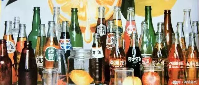 新兴人饮过的超经典汽水！饮过一半证明你老咗啦！