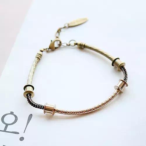 流行饰品小众设计,十个小众又精致的饰品品牌