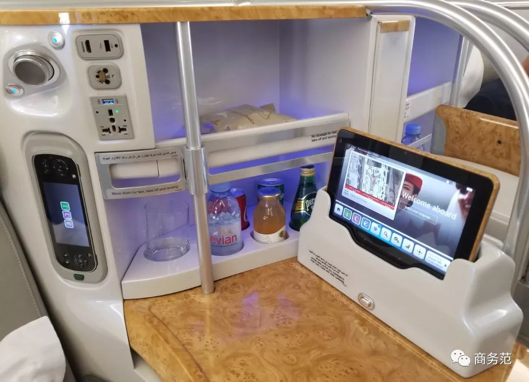 阿联酋航空豪华经济舱体验,阿联酋航空奢华