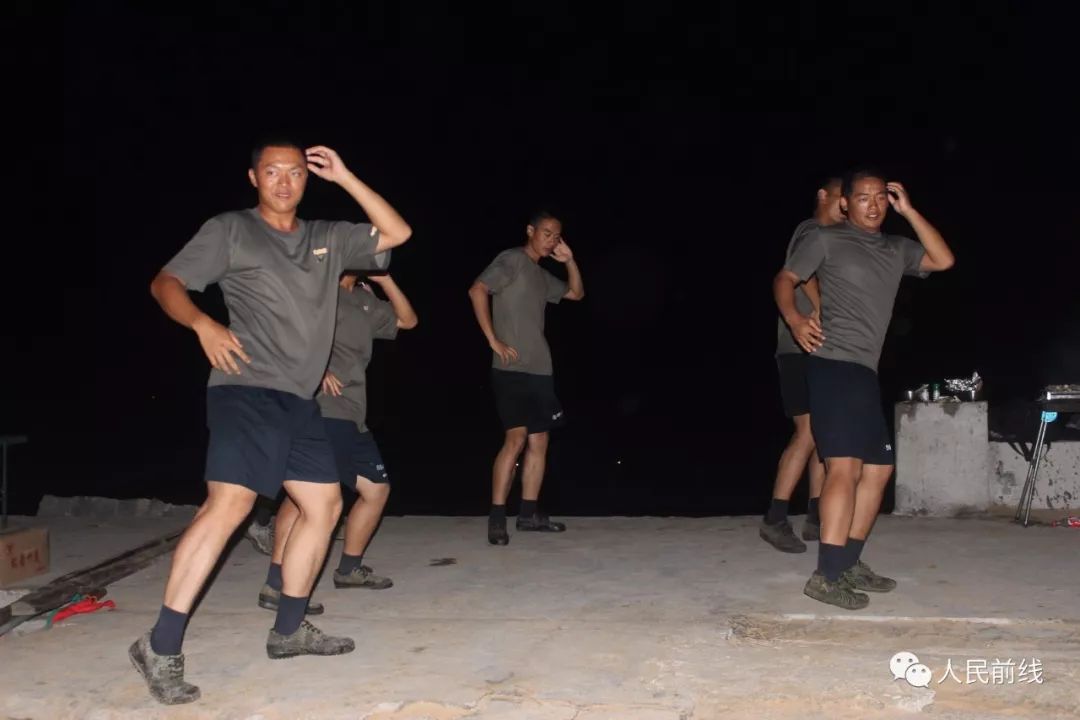 面朝大海人生就像奔流不息的大海,面朝大海烧烤