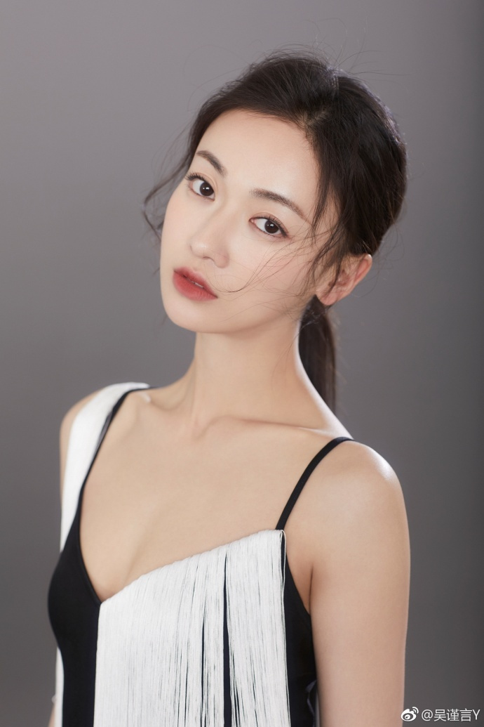 吴谨言惊艳瞬间延禧攻略,延禧攻略吴谨言为何没有大红大紫