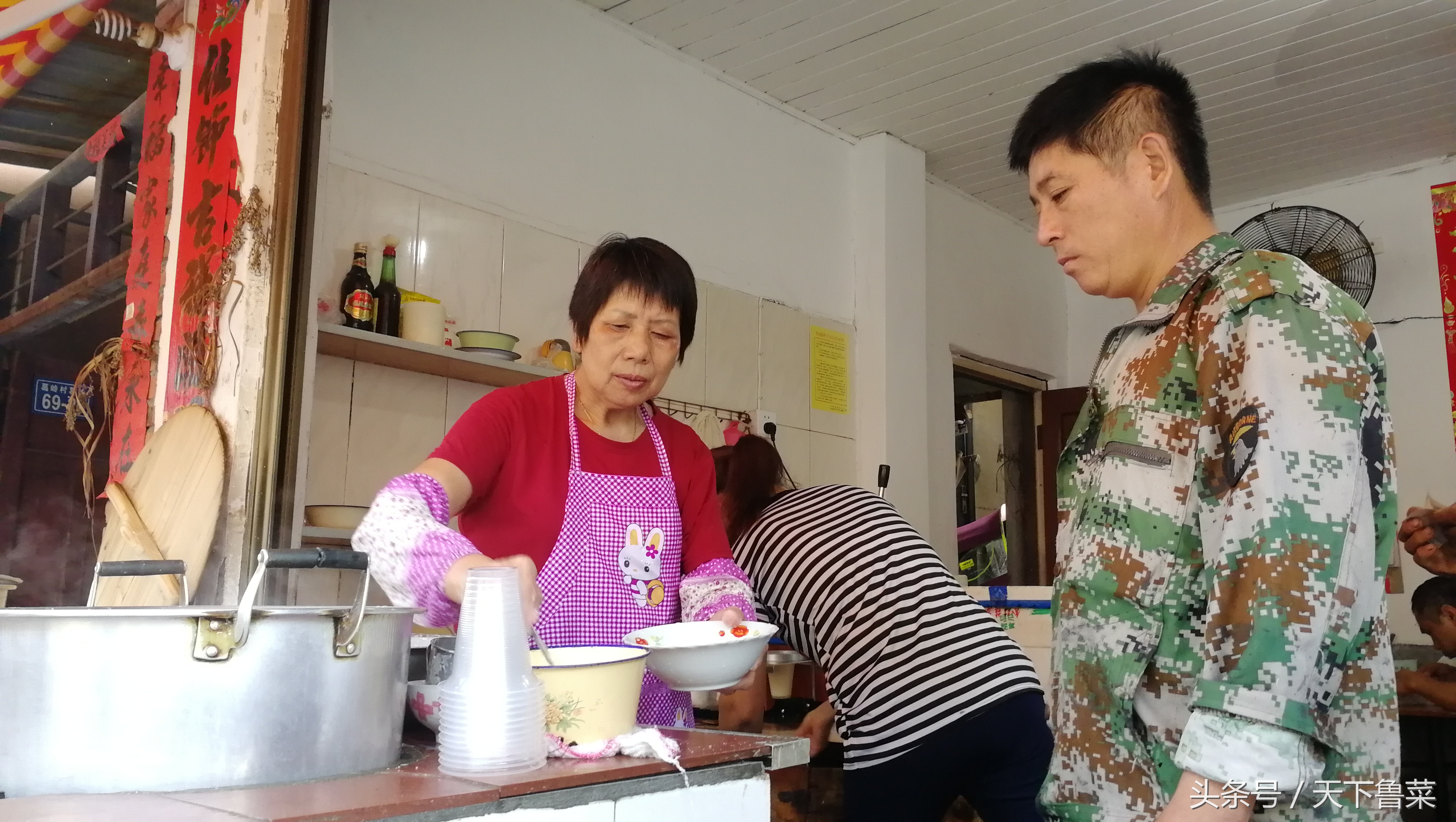 福州小吃锅边,福建特色小吃锅边糊