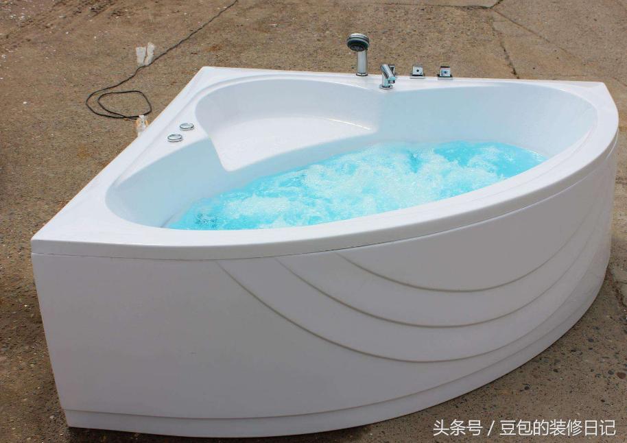 浴缸买哪一种比较实用,专家教你如何挑选购买合适的浴缸