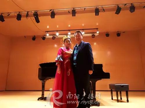 南召褚洪莹,褚洪莹