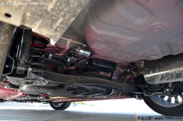 长安逸动xt两厢车16款值得购买吗,长安两厢车逸动xt测评