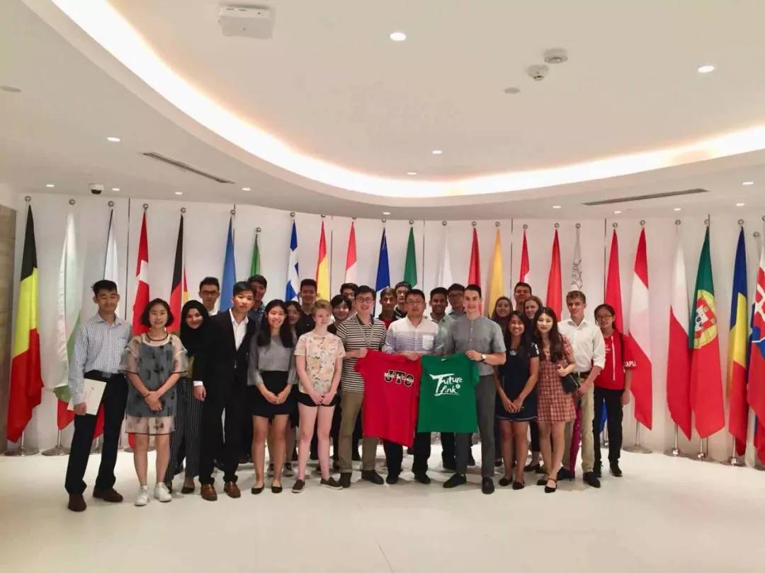 中国青年大使与加拿大青年领袖西安、成都行结束