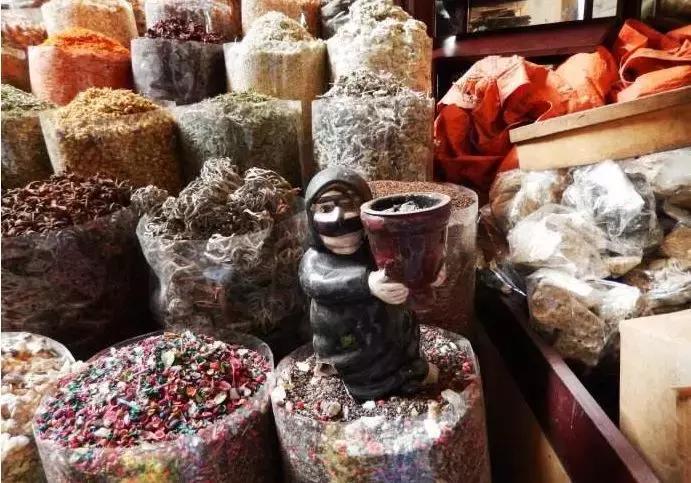 香叶能去除香辛料异味吗,哪些香料能激发食材的原有香味