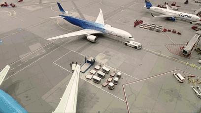 德国兄弟打造模型,德国两兄弟建造小人国