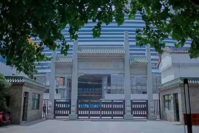 徐州二中变“停车场”！还有哪些回忆留下来？