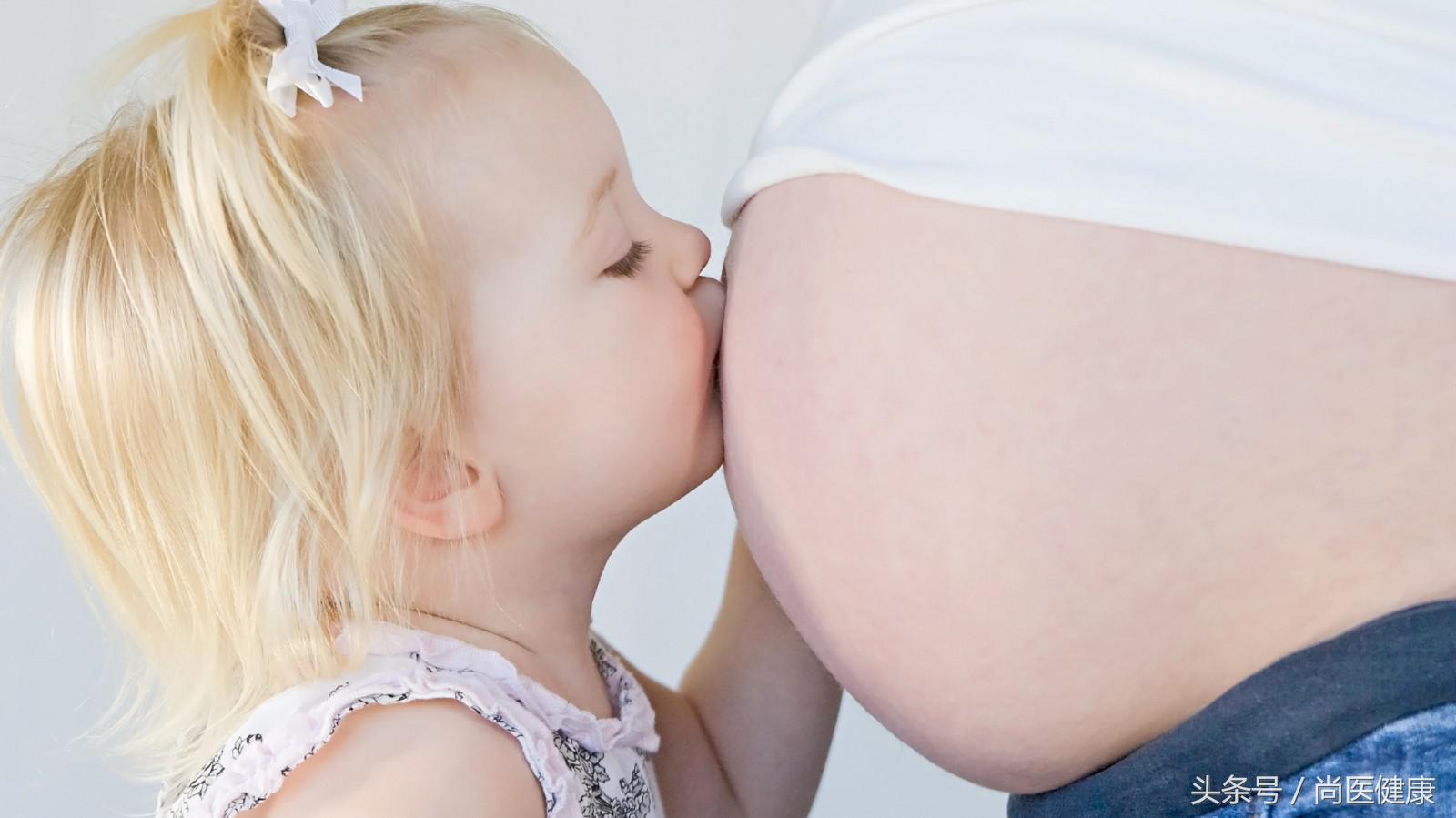 怀孕初期吃什么吐,怀孕初期吃什么吐怎么办