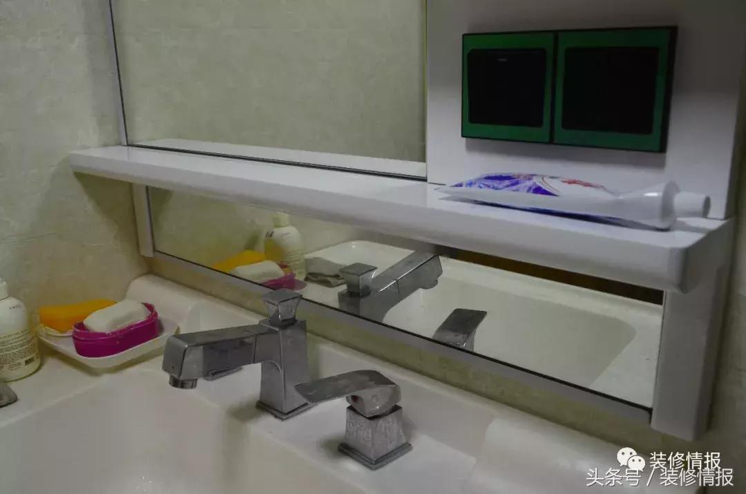 铺完瓷砖不是特别平整,瓷砖铺贴有一点点高低不平