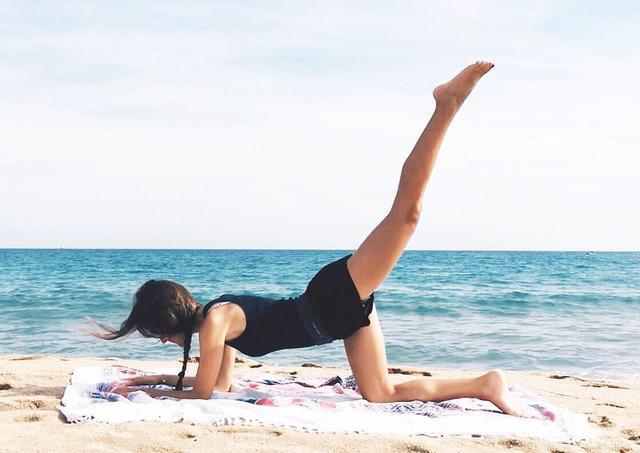 简单的助睡眠养心瑜伽,女性失眠多梦易醒怎么瑜伽调理