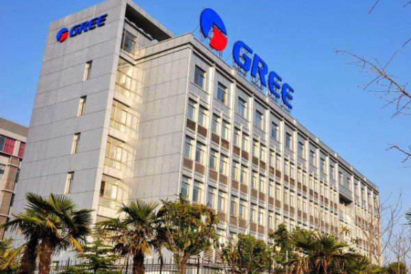 格力和美的的空调哪一款好一些,空调海尔格力美的哪家性价比最高