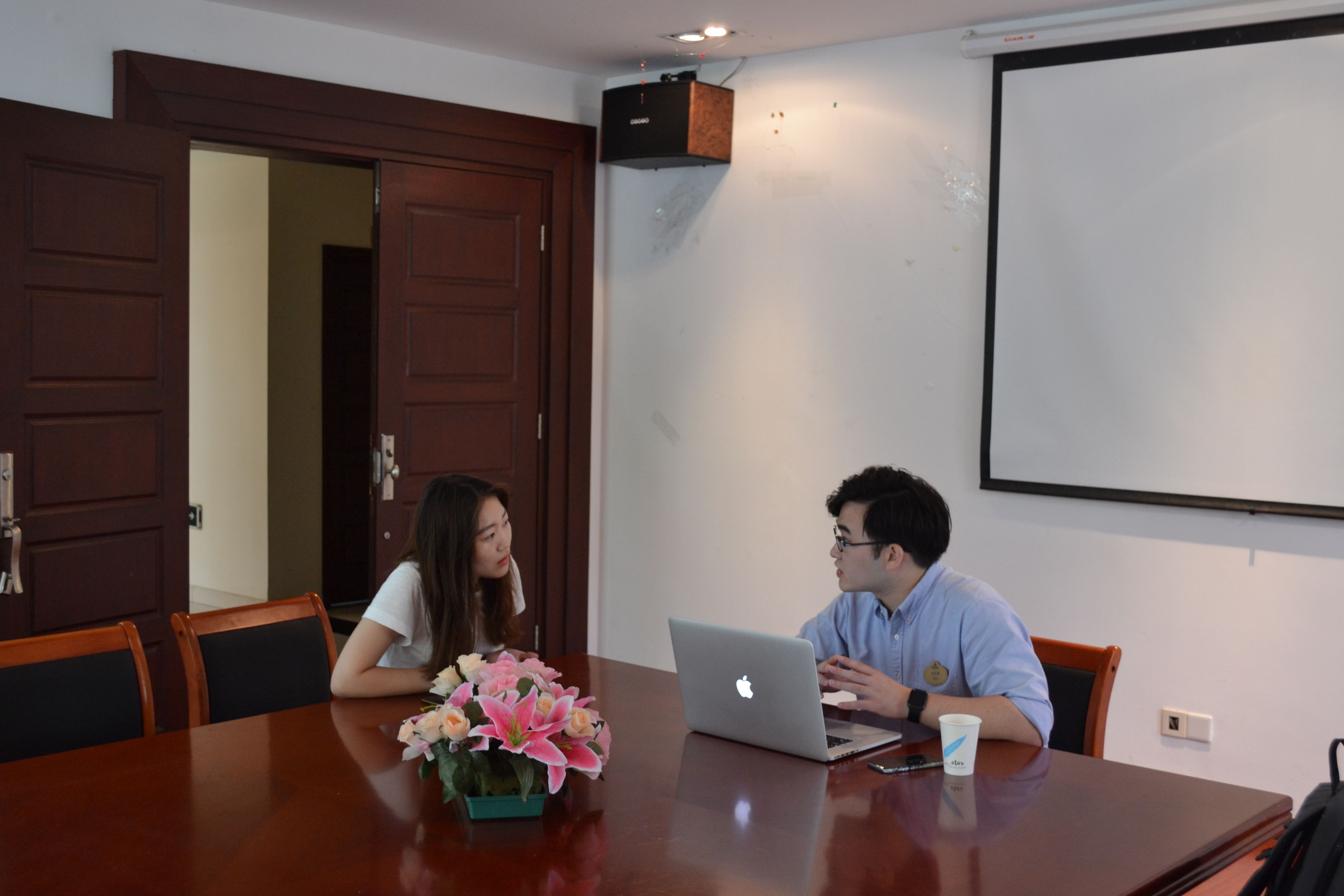 程序员大多都是培训班的吗,程序员是铁饭碗吗