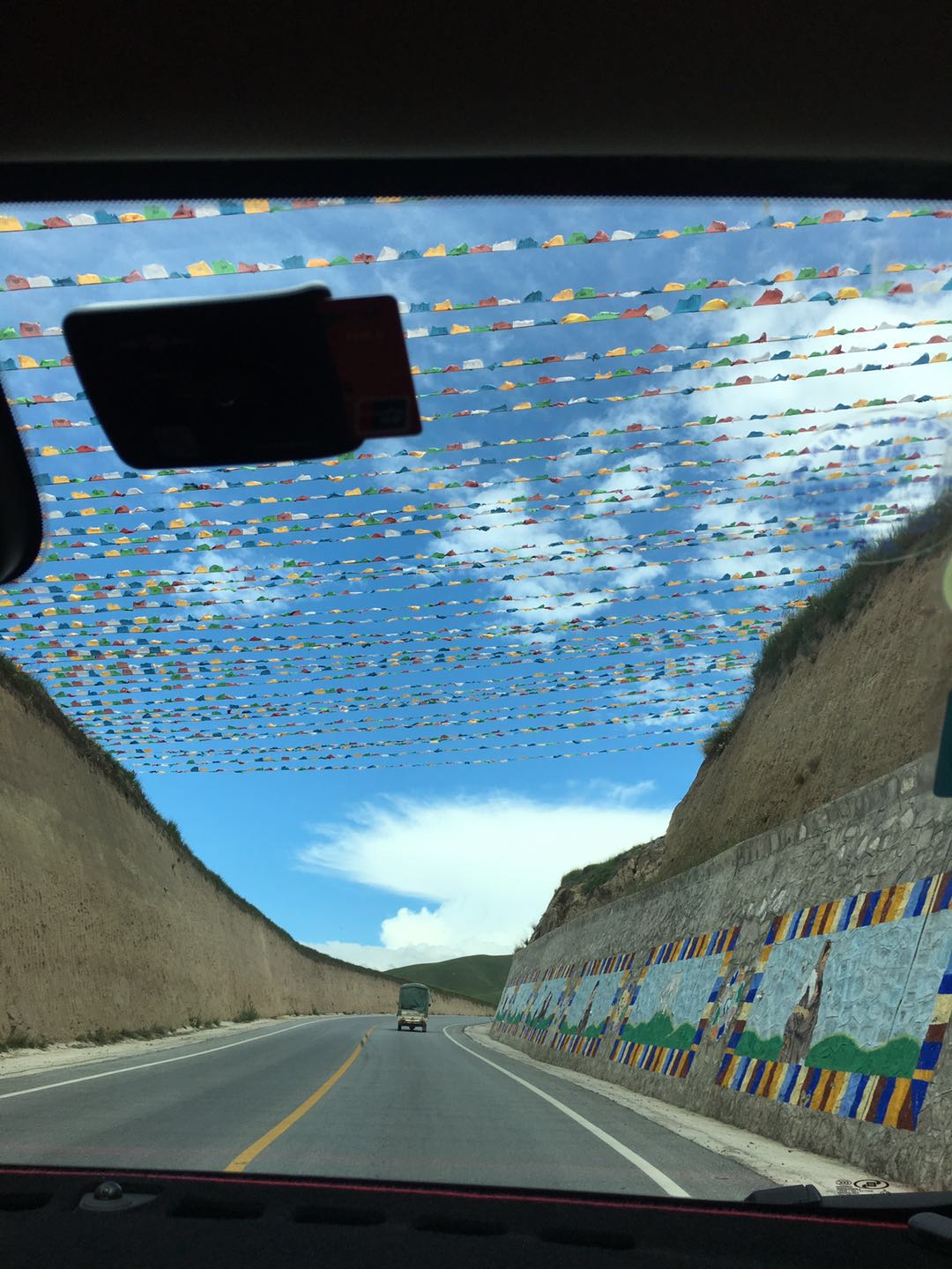 80后夫妻自驾游全世界,甘南自驾轻松省钱游