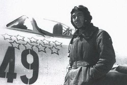 螺旋桨击落喷气式战斗机,螺旋桨战斗机打得过喷气战斗机吗