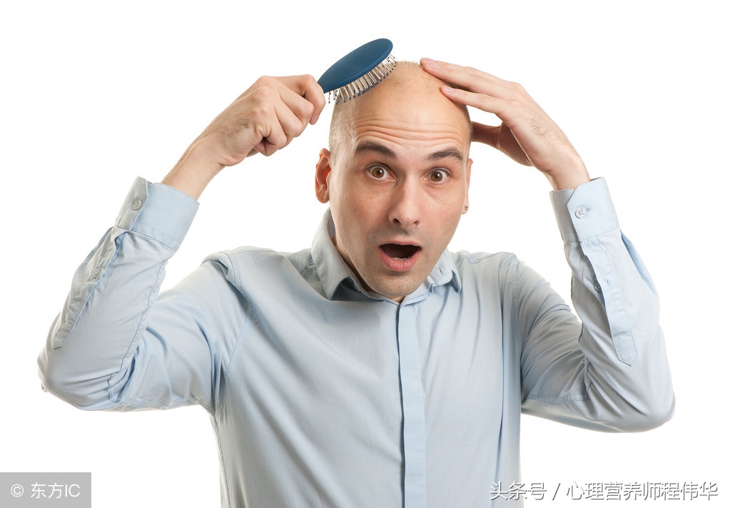 怎样防止秋天大量脱发,为什么秋天容易脱发严重