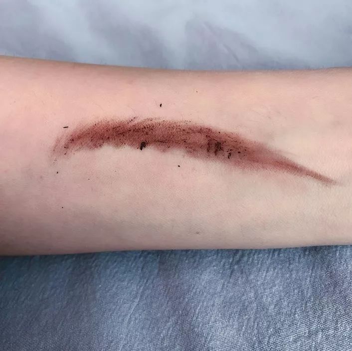 9.9在拼多多买的帽子,拼多多9.9元买lv