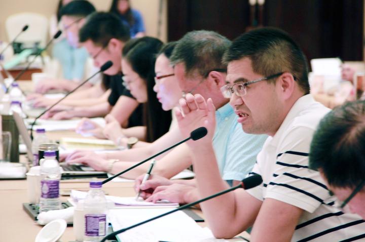 凝聚乡贤力量助推乡村振兴,乡村振兴乡贤座谈会领导讲话