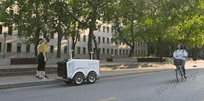 机器人送货上门吗,送货机器人是免费的吗