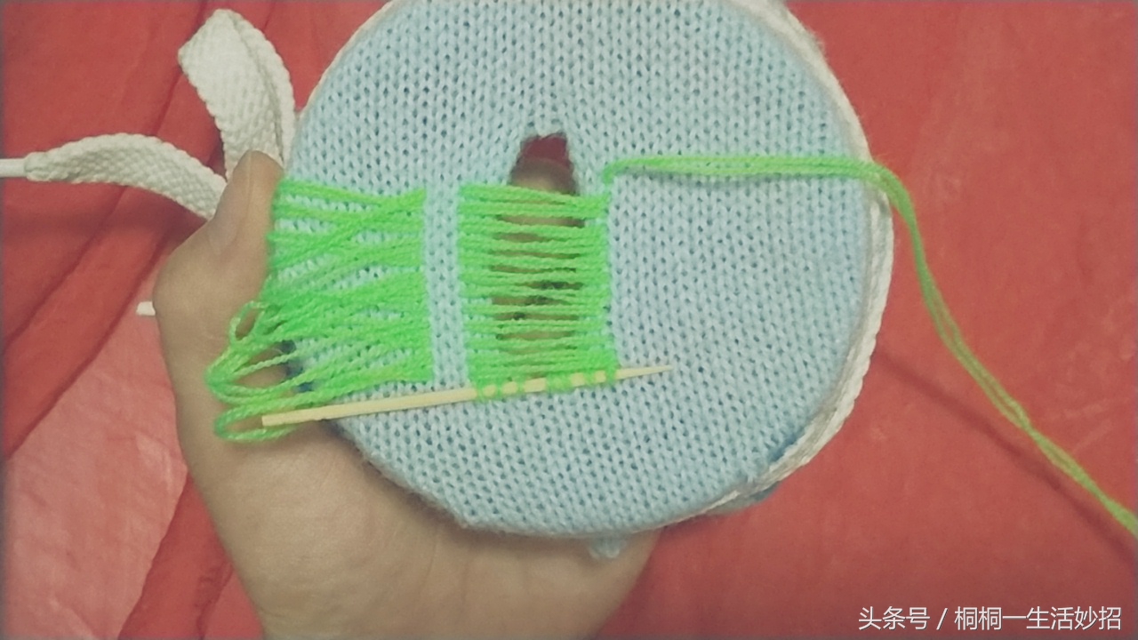 广州哪里有毛衣破洞织补,细线毛衣破洞织补方法