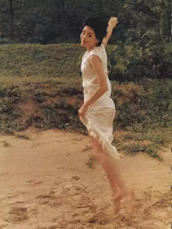 过期的凤梨罐头,过期凤梨罐头原文