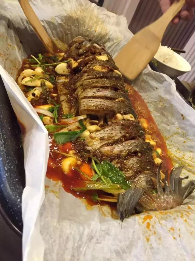 美食那么多,人气火爆的烤鱼店推荐