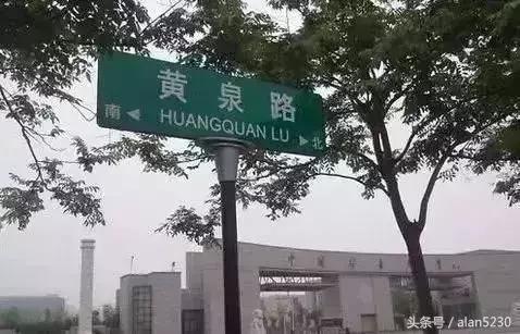 朋友打电话说她快到高潮了，让我出来一下