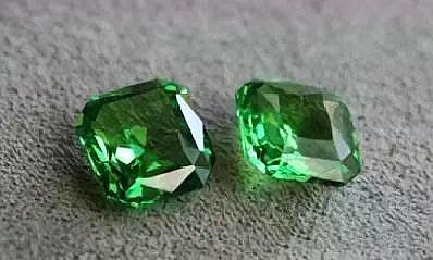 怎样鉴别石榴石手链真假,鉴别石榴石的好坏