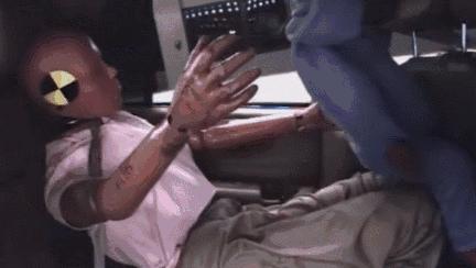 7岁女童骑车被撞身亡责任划分,七岁小女孩骑车被撞身亡