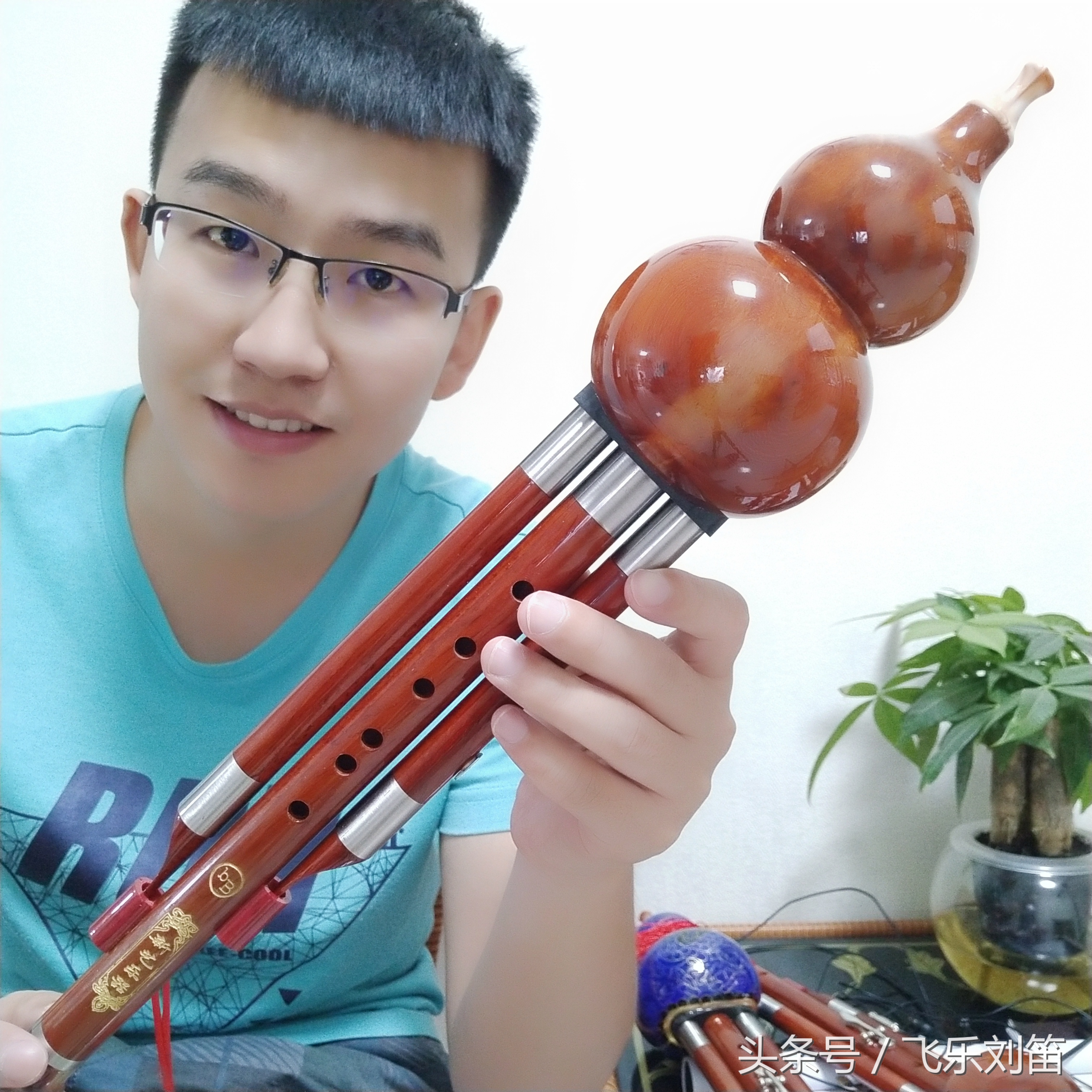 葫芦丝吹时有杂音咋办,葫芦丝吹着有杂音怎么办