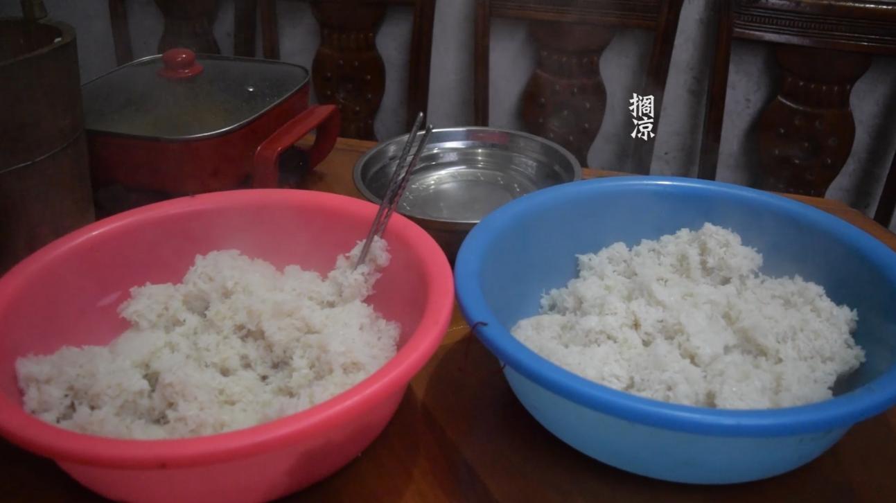 教你怎么在家制作糯米酒,农村阿姨教你做糯米酒