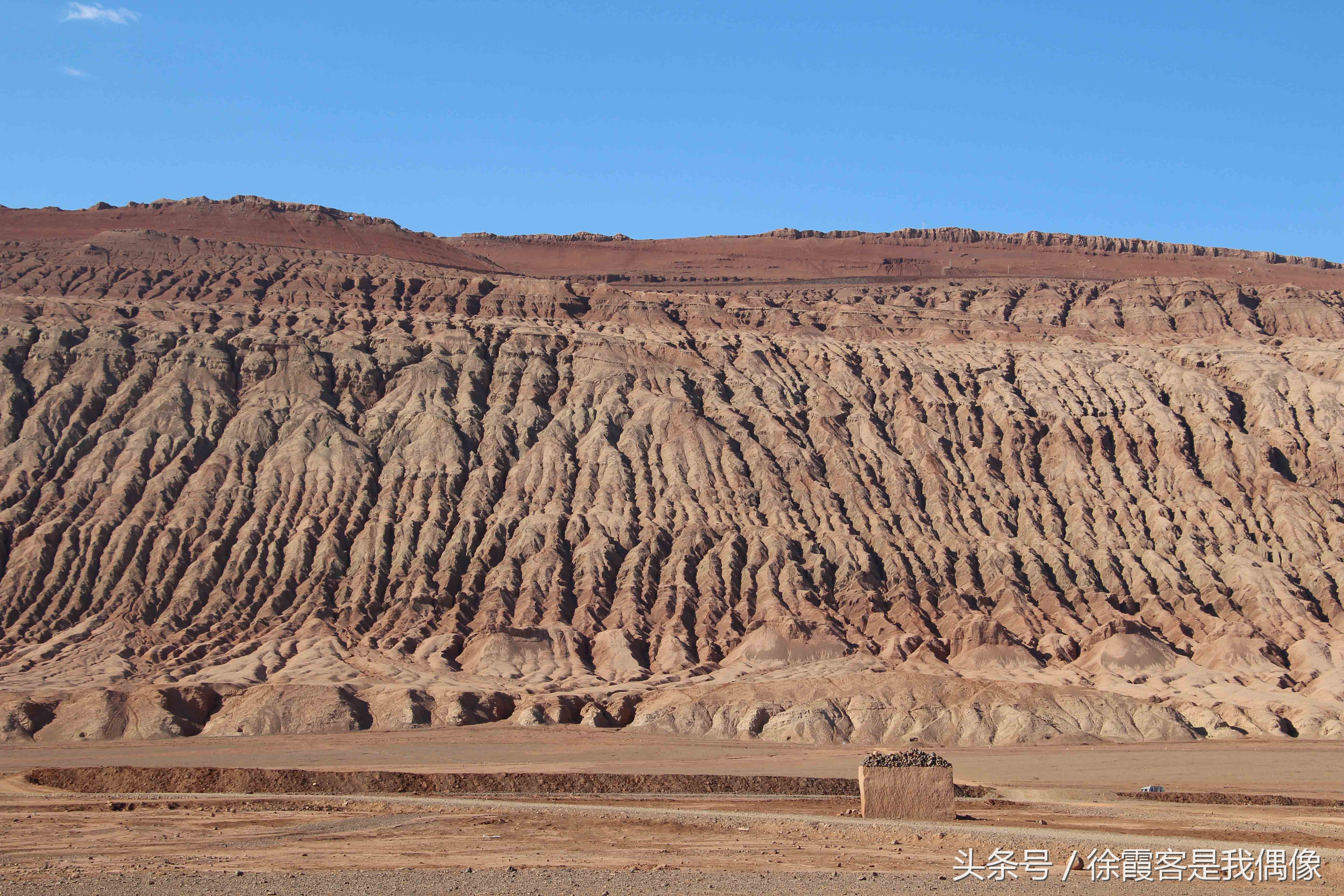 一个车一个人旅游新疆,一辆车游新疆