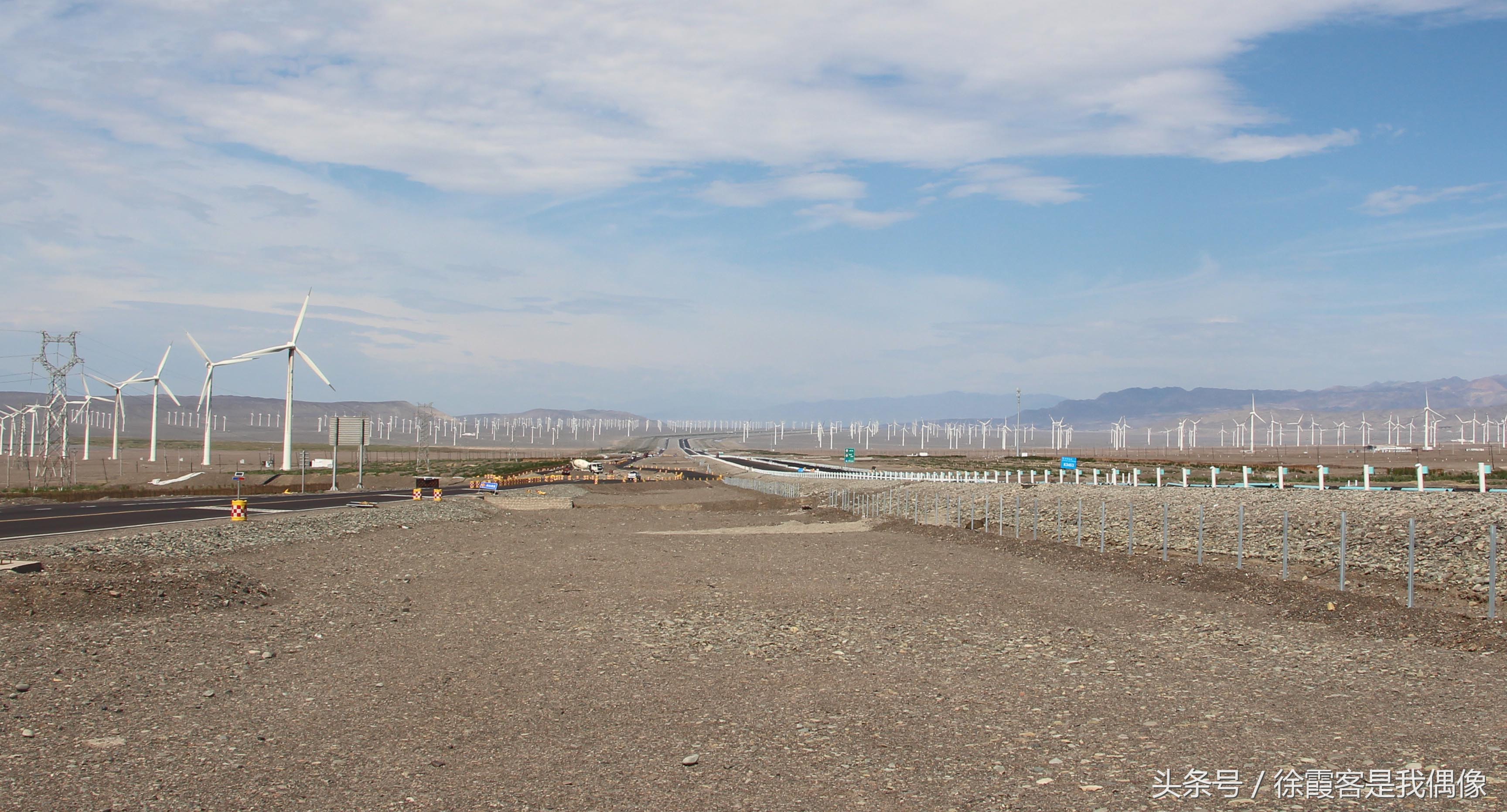 一个车一个人旅游新疆,一辆车游新疆