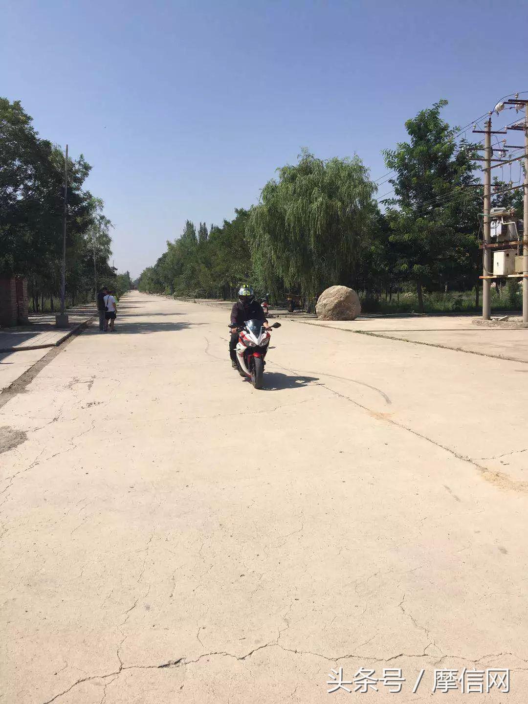 新感觉双缸2506d街车怎么样,新感觉双缸250参数