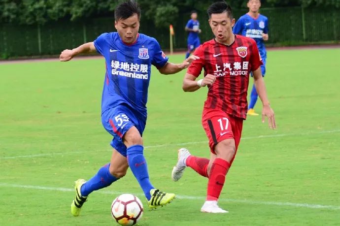 范志毅怒扇裁判耳光完整版,范志毅裁判被骂完整版