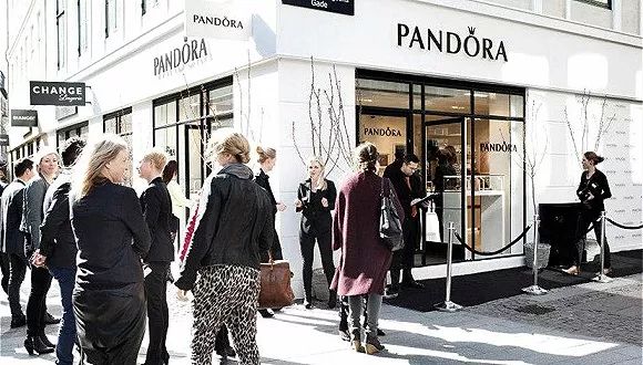 串珠生意遇到瓶颈，潘多拉CEO辞职