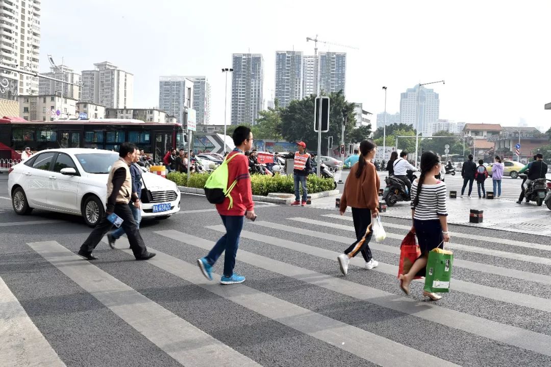 被人民日报关注了是什么感觉,被人民日报关注是什么感受