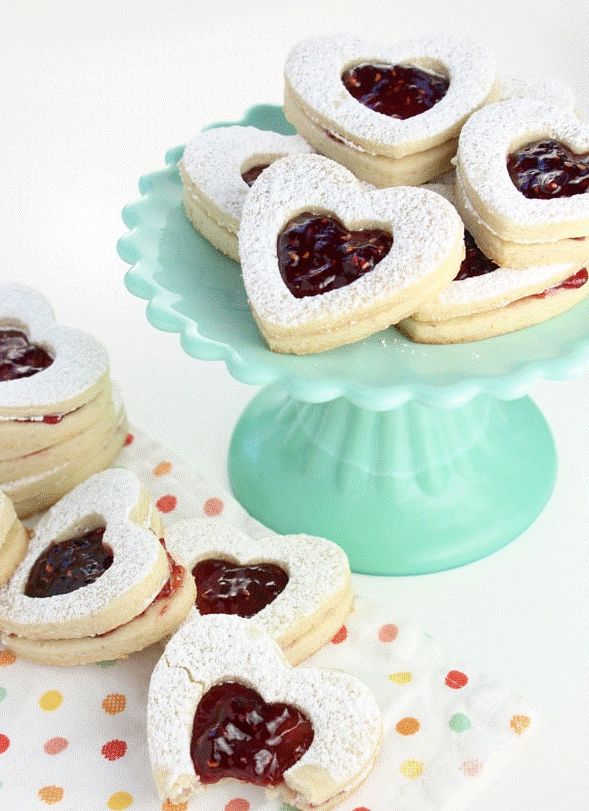 用甜品向你发射爱的小心心，提前预定七夕的甜蜜暴击！