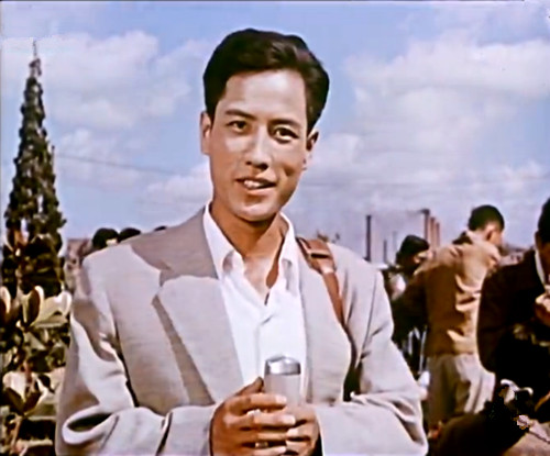 电影往事张艺谋,铁道游击队电影小坡扮演者冯笑