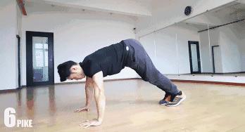 胸肌训练顺带练一下三头肌,徒手练胸肌跟肱二头肌